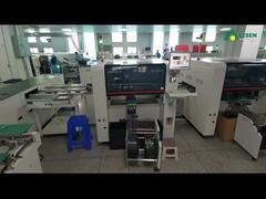 آلة التنسيب التلقائي SMD