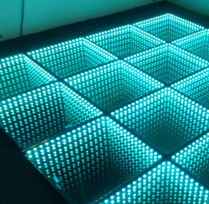 شاشة LED أرضية بدقة 128 × 128 مع تكنولوجيا معالجة الألوان 16 بت